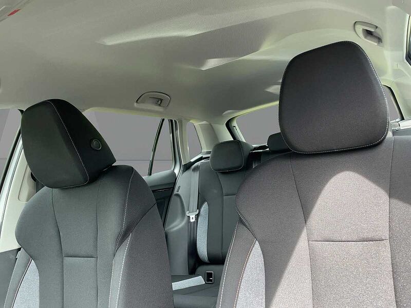 SKODA Kamiq 1.0 TSI Selection LED PDC Matrix Kamera