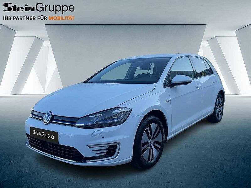 Volkswagen Golf VII e-Golf Navi LED PDC Kamera