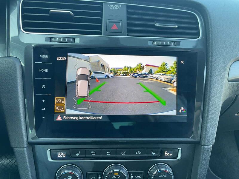 Volkswagen Golf VII e-Golf Navi LED PDC Kamera