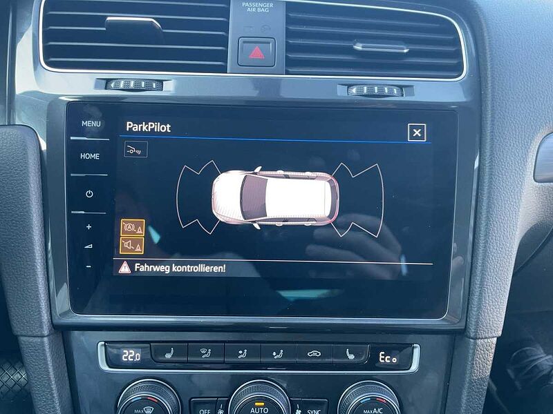 Volkswagen Golf VII e-Golf Navi LED PDC Kamera