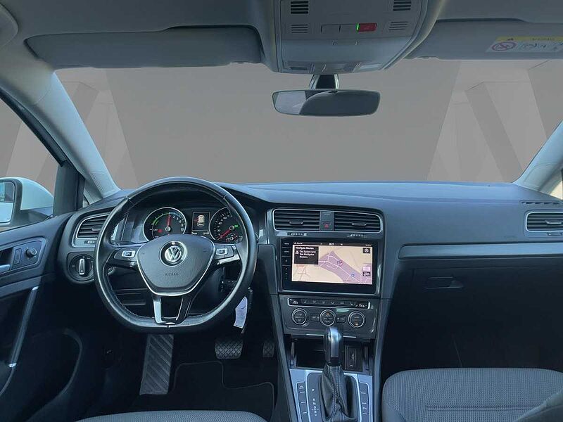 Volkswagen Golf VII e-Golf Navi LED PDC Kamera