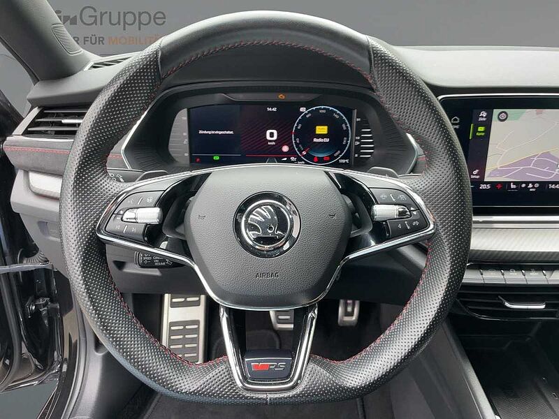 SKODA Octavia Combi 2.0 TDI RS Navi ACC Virt LED PDC