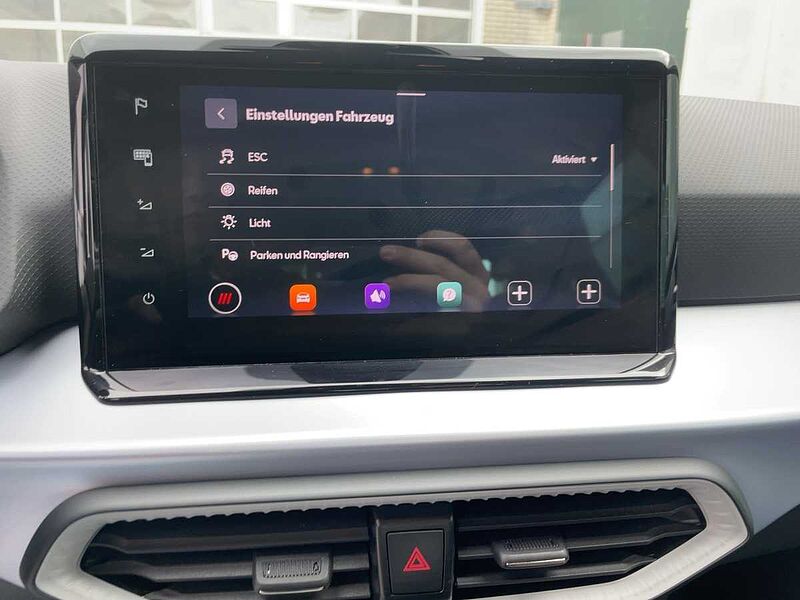 SEAT Arona 1.0 TSI FR Navi ACC Virt LED Alcantara