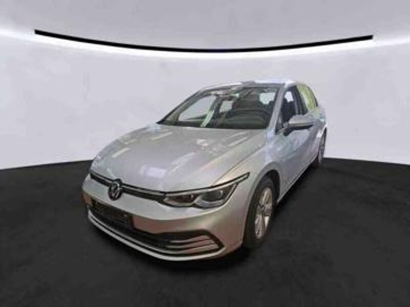 Volkswagen Golf VIII 2.0 TDI Life Navi ACC Virt LED PDC