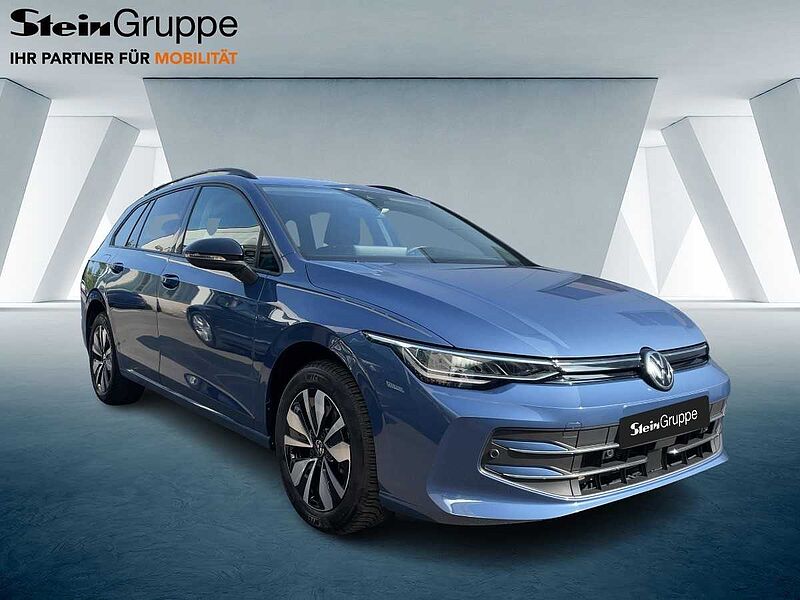 Volkswagen Golf VIII Variant 1.5 eTSI 85 kW Goal ACC Virt