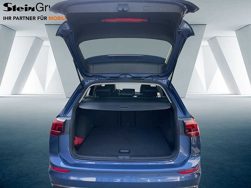 Volkswagen Golf VIII Variant 1.5 eTSI 85 kW Goal ACC Virt
