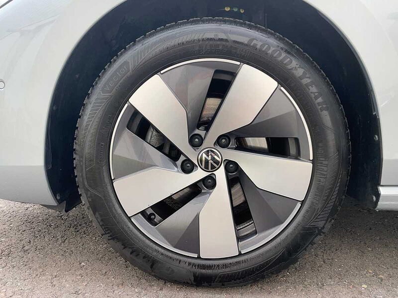 Volkswagen Passat Variant 1.5 eTSI W Business AHK ACC Virt