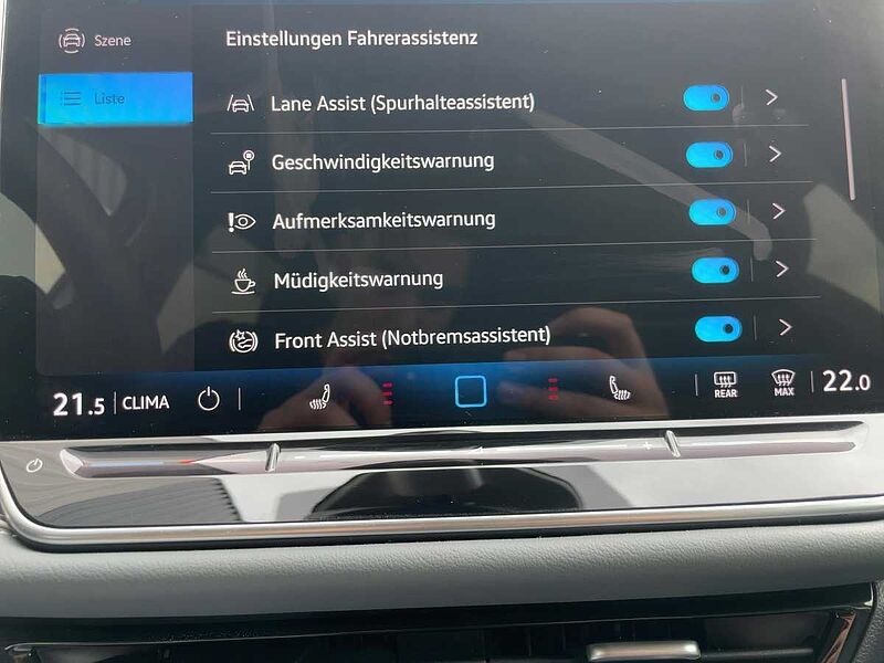 Volkswagen Passat Variant 1.5 eTSI W Business AHK ACC Virt