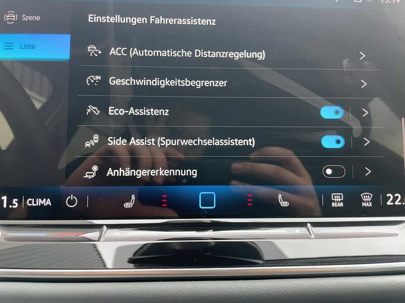 Volkswagen Passat Variant 1.5 eTSI W Business AHK ACC Virt