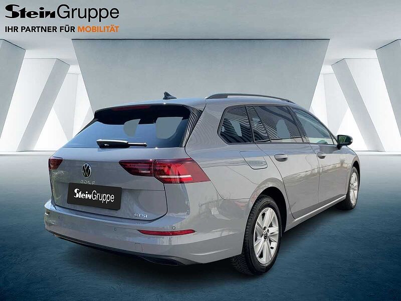 Volkswagen Golf VIII Variant 1.5 eTSI 85 kW Life ACC Virt