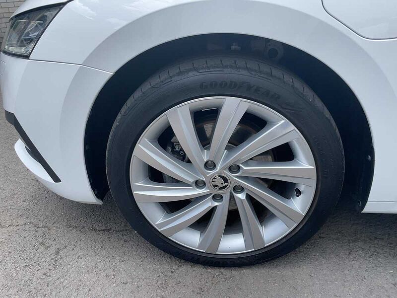 SKODA Octavia Combi 1.4 TSI Style iV Navi ACC Virt