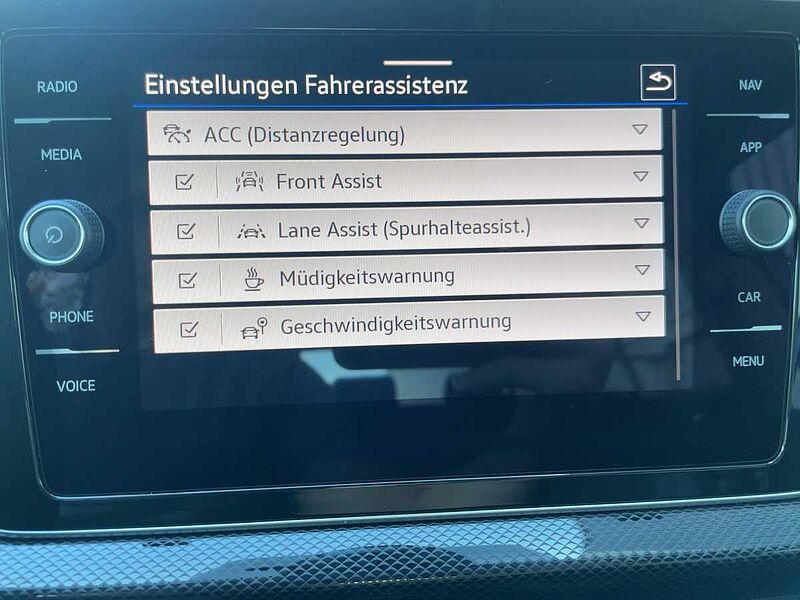 Volkswagen T-Cross 1.0 TSI 85 kW Goal ACC Virt CarPlay PDC
