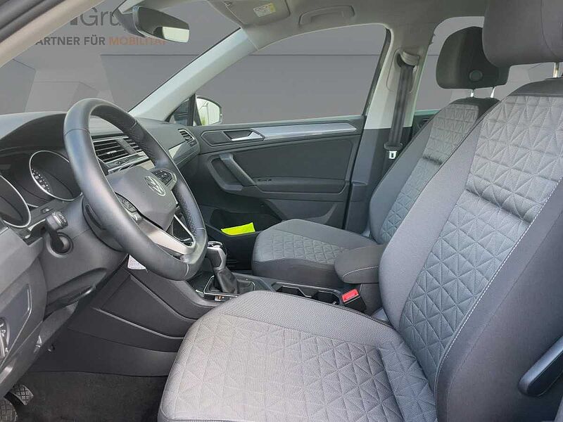 Volkswagen Tiguan 1.5 TSI BMT Life Navi ACC LED CarPlay