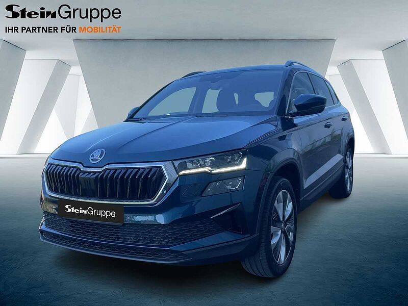 SKODA Karoq 2.0 TDI Style Navi ACC PDC Matrix CarPlay