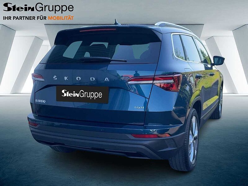 SKODA Karoq 2.0 TDI Style Navi ACC PDC Matrix CarPlay