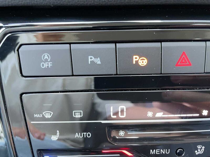 Volkswagen T-Cross 1.0 TSI 85 kW Style Virt Navi CarPlay