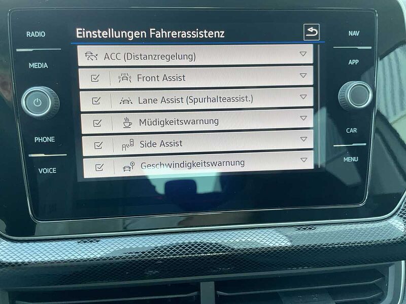 Volkswagen T-Cross 1.0 TSI 85 kW Style Virt Navi CarPlay
