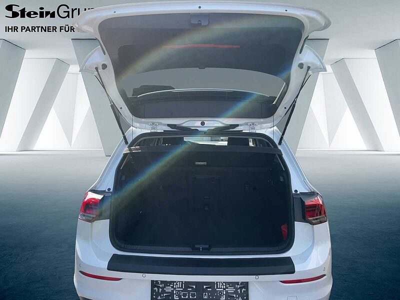 Volkswagen Golf VIII 2.0 TSI Style AHK Navi ACC Virt LED