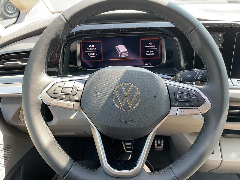 Volkswagen T7 Multivan Style DSG Navi AHK Style, Navi,
