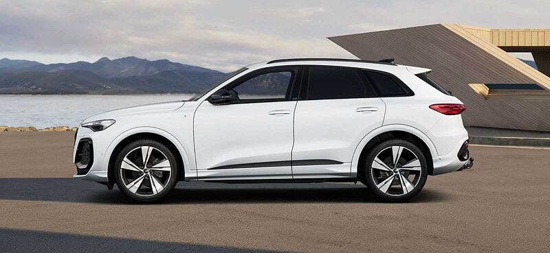Audi Q5 SUV TFSI 150 kW S line AHK / Kamera / 21Zoll