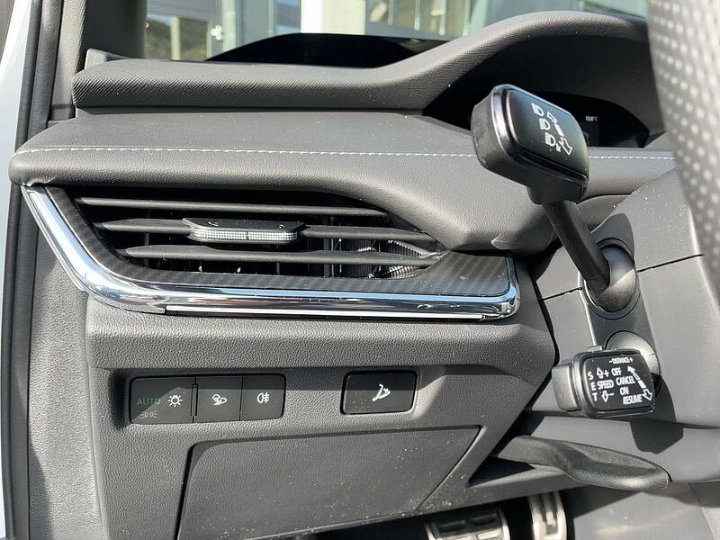 SKODA Enyaq 85 Sportline AHK Navi ACC Virt LED PDC tline