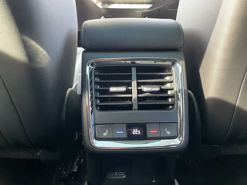 SKODA Enyaq 85 Sportline AHK Navi ACC Virt LED PDC tline