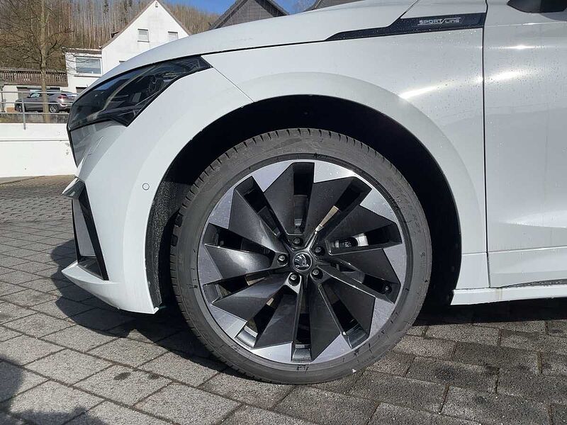 SKODA Enyaq 85 Sportline AHK Navi ACC Virt LED PDC tline