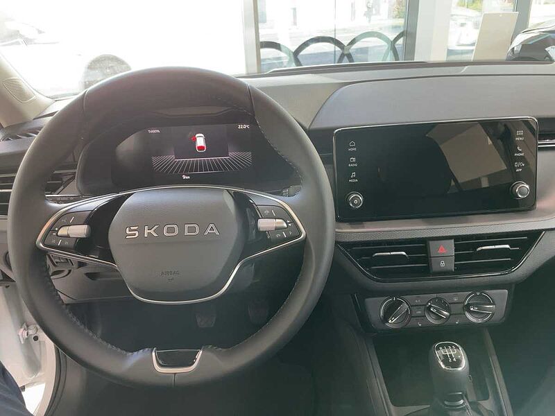 SKODA Kamiq 1.0 TSI Essence LED PDC