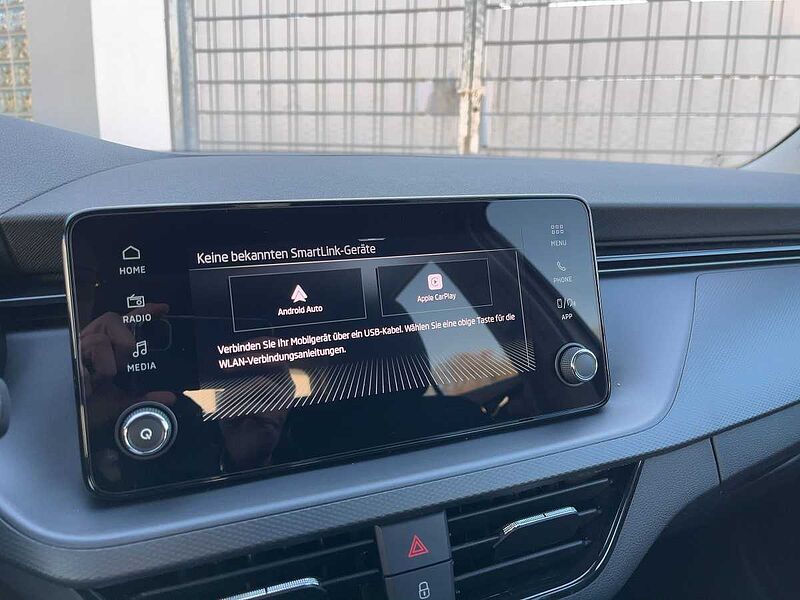 SKODA Kamiq 1.0 TSI Essence Virt LED PDC