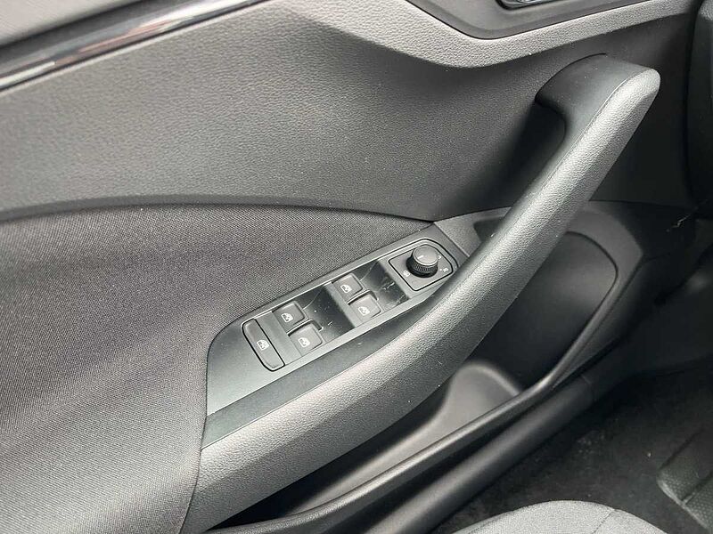 SKODA Kamiq 1.0 TSI Essence LED PDC