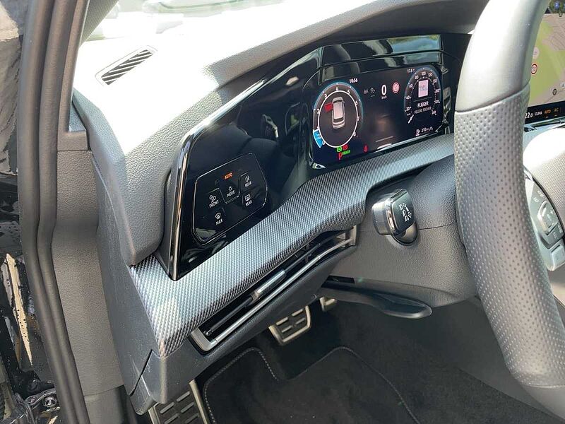 Volkswagen Golf VIII 1.5 eTSI W R-Line AHK ACC Virt Navi