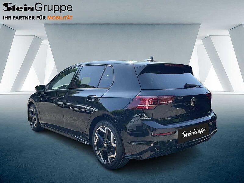 Volkswagen Golf VIII 1.5 eTSI W R-Line AHK ACC Virt Navi