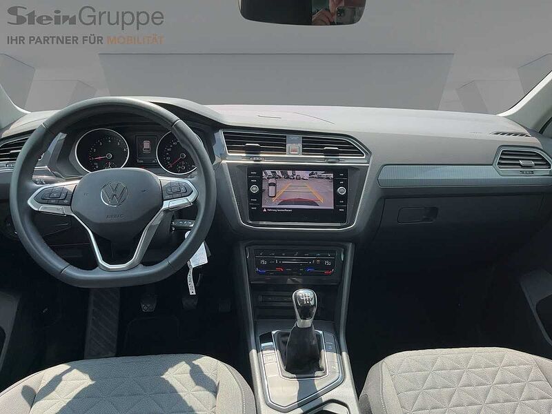 Volkswagen Tiguan 1.5 TSI BMT Life AHK Navi ACC LED Black
