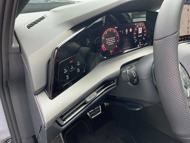 Volkswagen Golf VIII 2.0 TSI W GTI Navi ACC Virt CarPlay