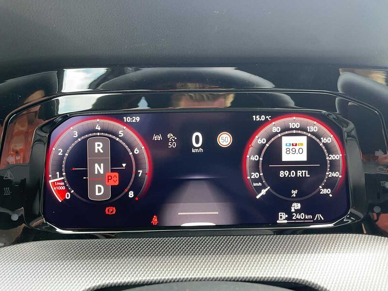 Volkswagen Golf VIII 2.0 TSI W GTI Navi ACC Virt CarPlay