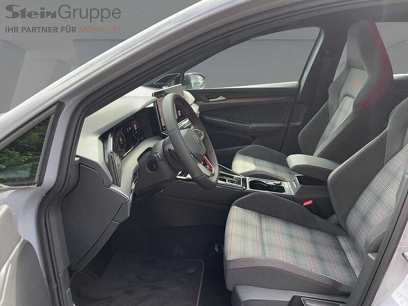 Volkswagen Golf VIII 2.0 TSI W GTI Navi ACC Virt CarPlay