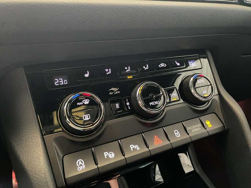 SKODA Kodiaq 2.0 TSI RS AHK Navi ACC Virt PDC Matrix