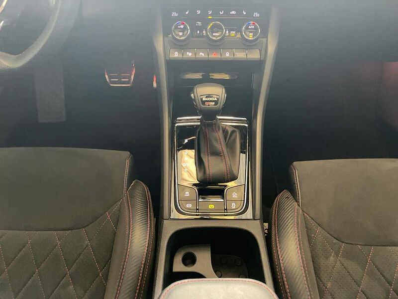 SKODA Kodiaq 2.0 TSI RS AHK Navi ACC Virt PDC Matrix