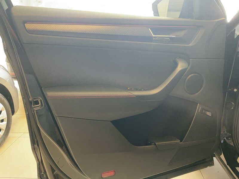 SKODA Kodiaq 2.0 TSI RS AHK Navi ACC Virt PDC Matrix