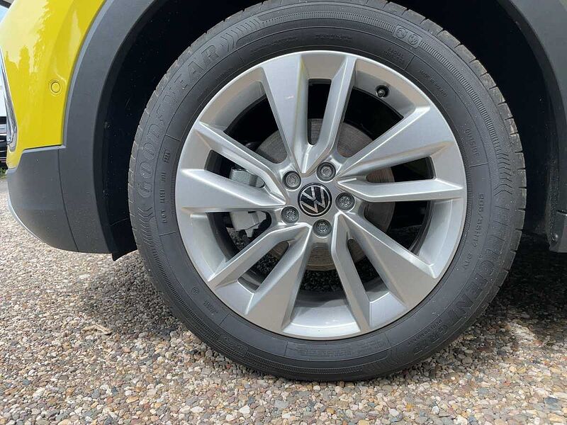 Volkswagen T-Cross 1.0 TSI 85 kW Goal AHK ACC Virt Navi