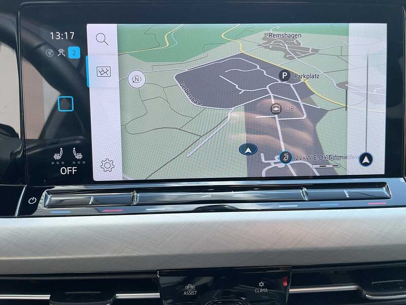 Volkswagen Golf VIII 1.0 eTSI Life Navi ACC Virt LED PDC