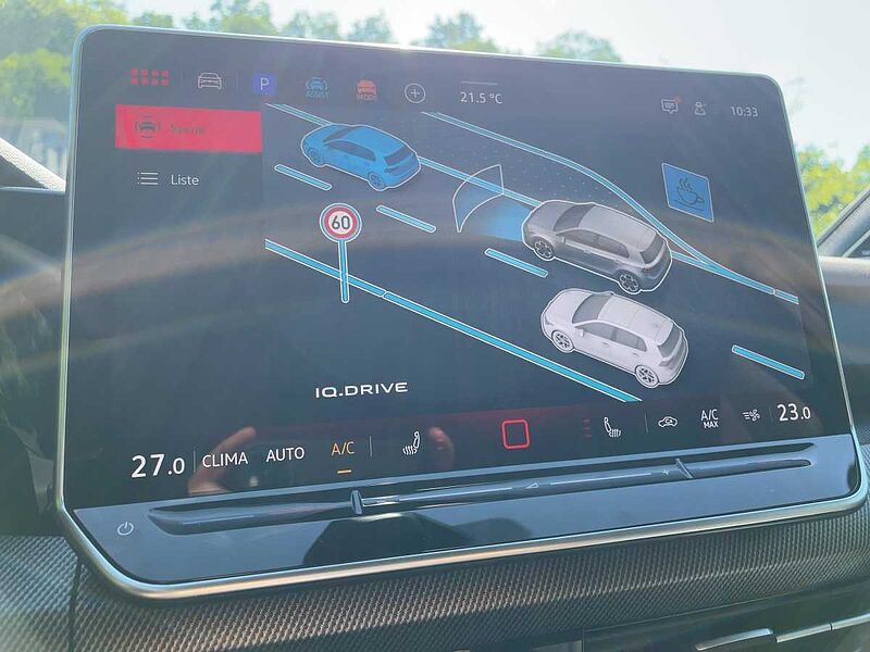 Volkswagen Golf VIII 2.0 TSI W GTI Navi ACC Virt CarPlay