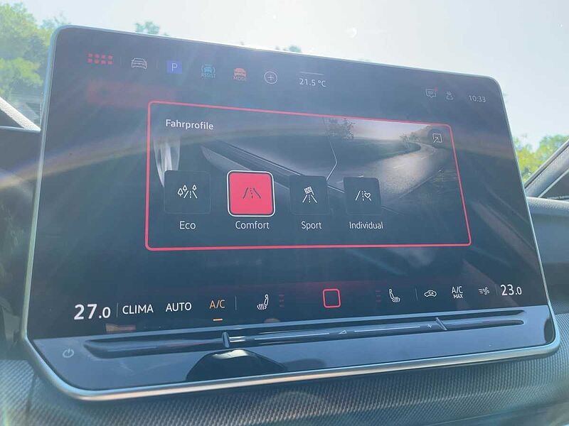 Volkswagen Golf VIII 2.0 TSI W GTI Navi ACC Virt CarPlay