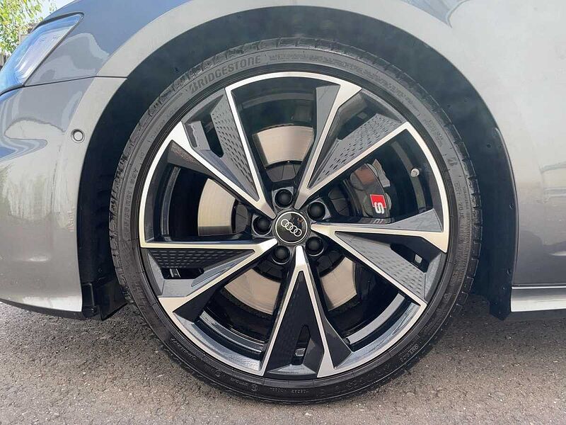 Audi S6 3.0 TDI quattro Avant Matrix Pano ACC AHK LED basis