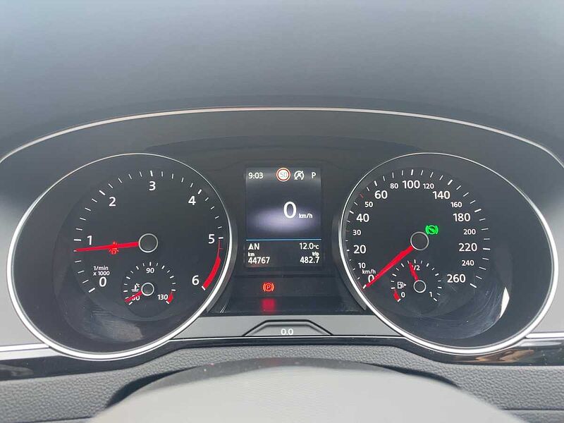 Volkswagen Passat Variant 2.0 TDI BMT Business Black ACC