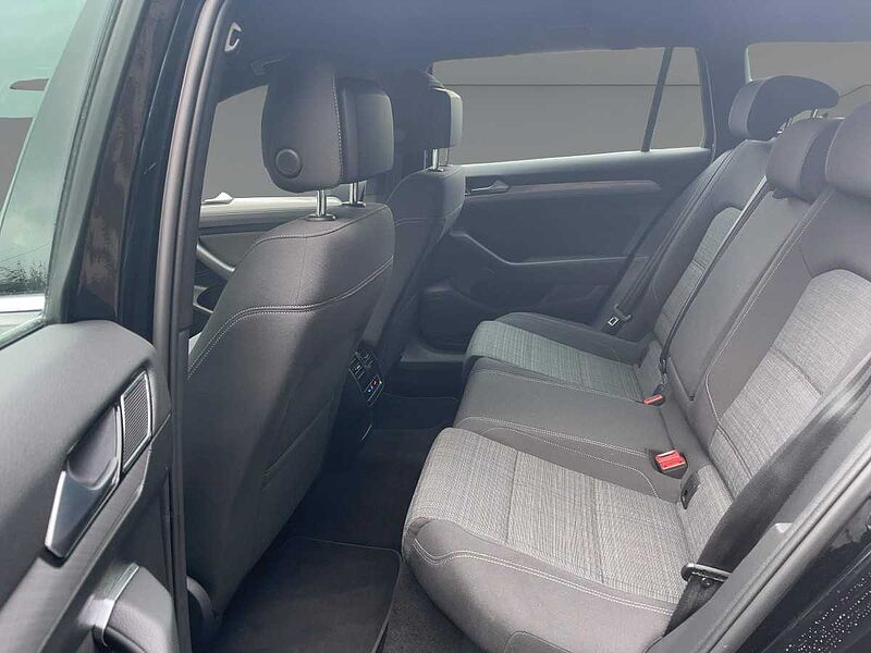 Volkswagen Passat Variant 2.0 TDI BMT Business Black ACC