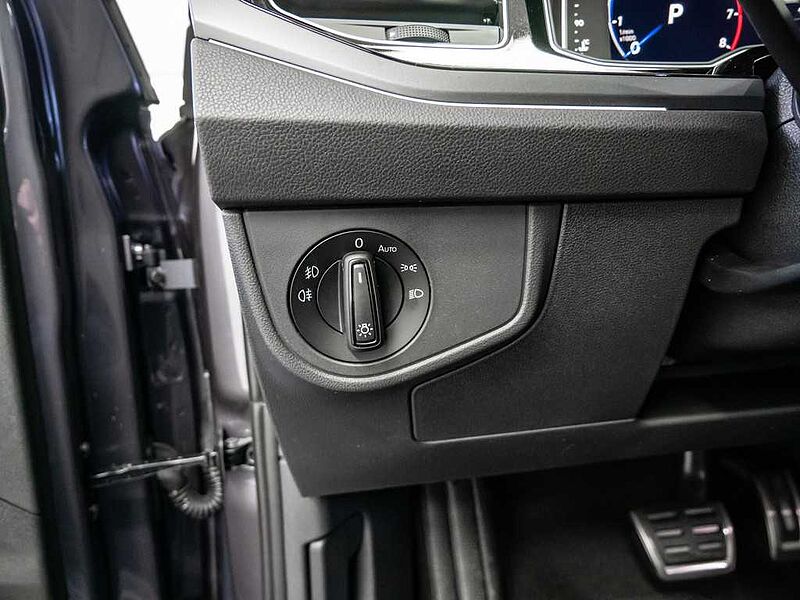Volkswagen Taigo R-Line 1.5 l TSI OPF DSG KAMERA MATRIX-LED NAVI ACC