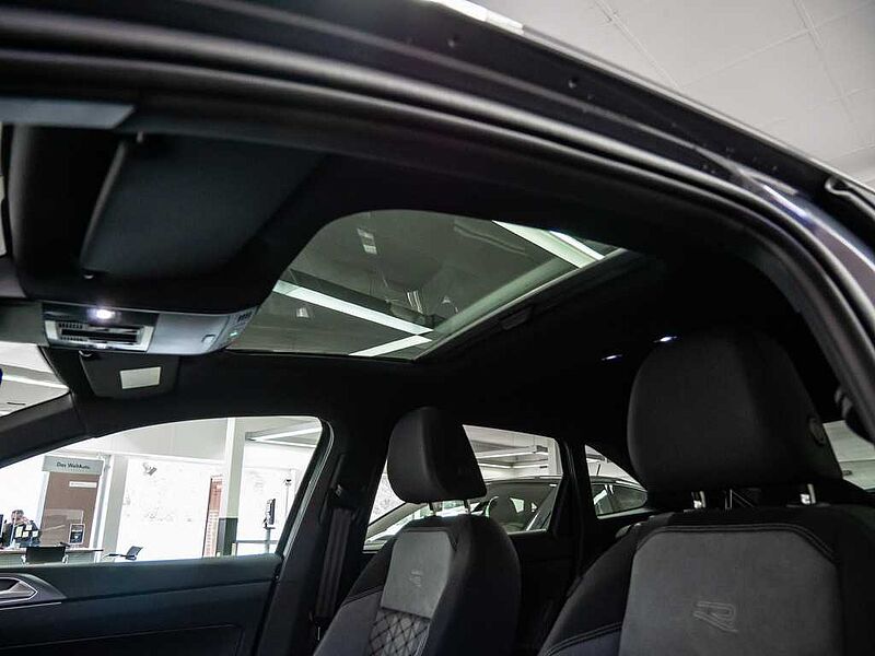 Volkswagen Taigo R-Line 1.5 l TSI OPF DSG KAMERA MATRIX-LED NAVI ACC