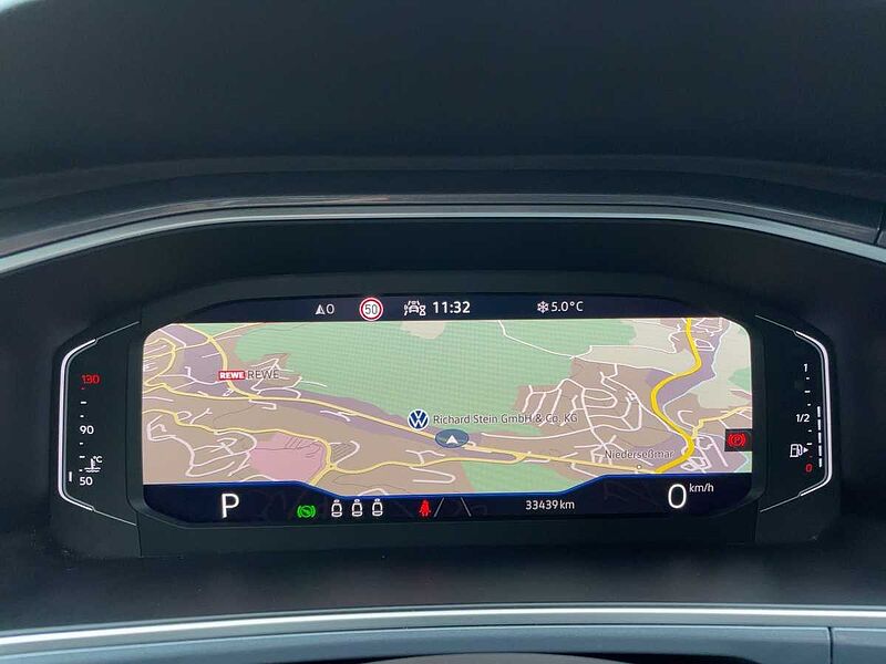 Volkswagen T-Roc 2.0 TDI Style ACC Virt Navi CarPlay PDC Style