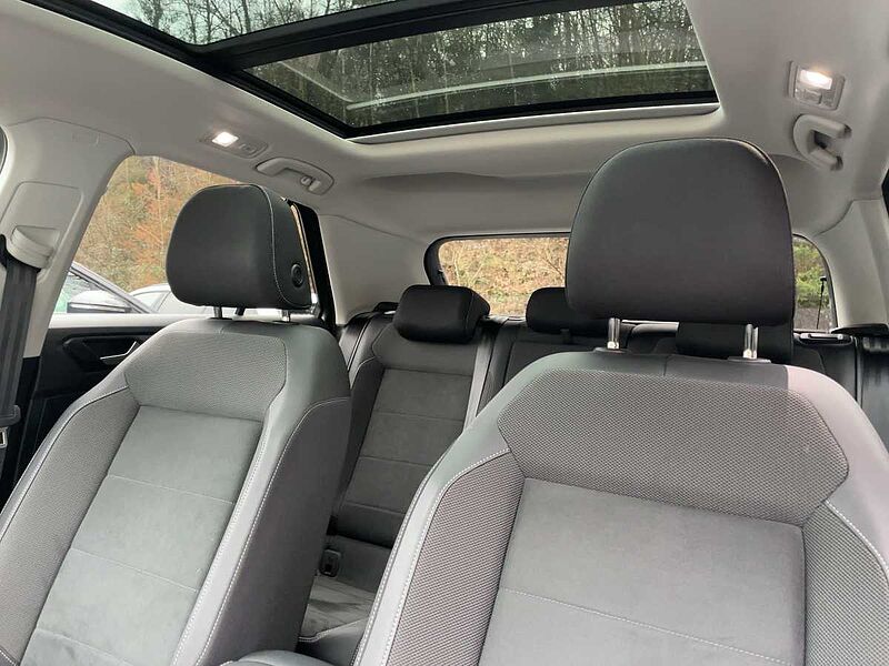 Volkswagen T-Roc 2.0 TDI Style ACC Virt Navi CarPlay PDC Style